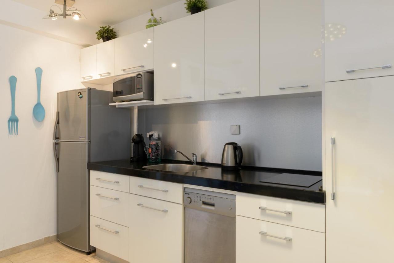 49 Abarbanel - By Beach Apartments Tlv Tel Aviv Exterior photo